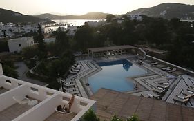 Armadoros Hotel / Ios Backpackers